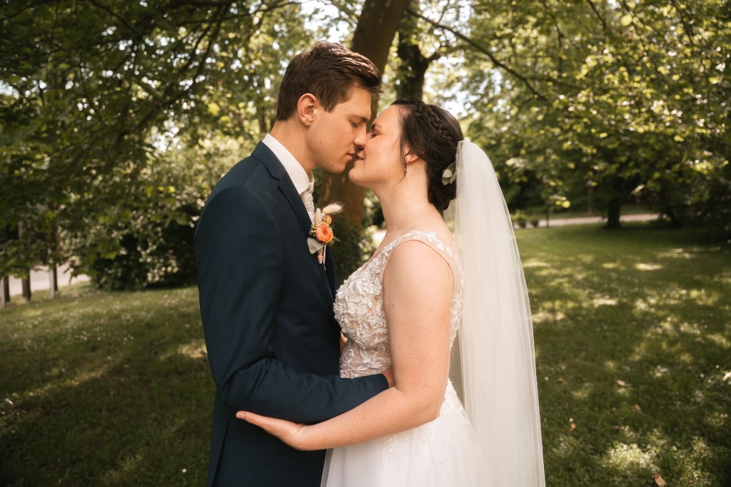 images/dear_brides/Braut_04_(2).jpg#joomlaImage://local-images/dear_brides/Braut_04_(2).jpg?width=1024&height=683