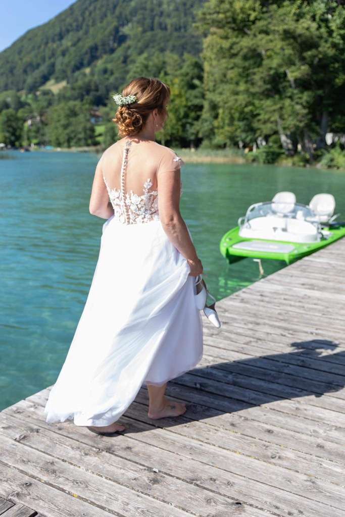 images/dear_brides/Braut_09_(3).jpg#joomlaImage://local-images/dear_brides/Braut_09_(3).jpg?width=683&height=1024